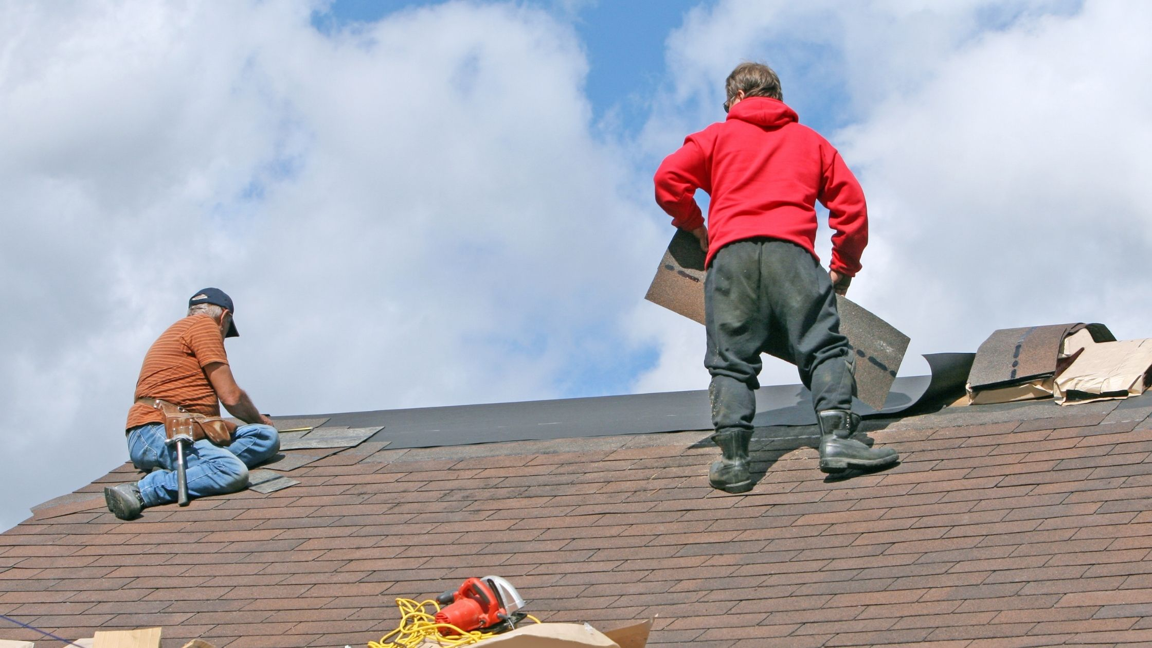 Michigan Roof Replacement Signs